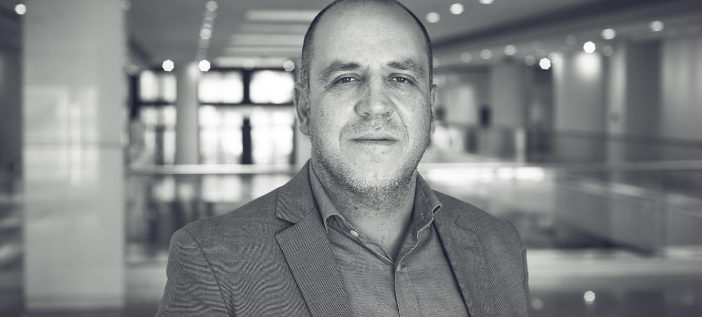 Dr_Emmanouil_Dermitzakis_1648x1100.jpg Emmanouil Dermitzakis
