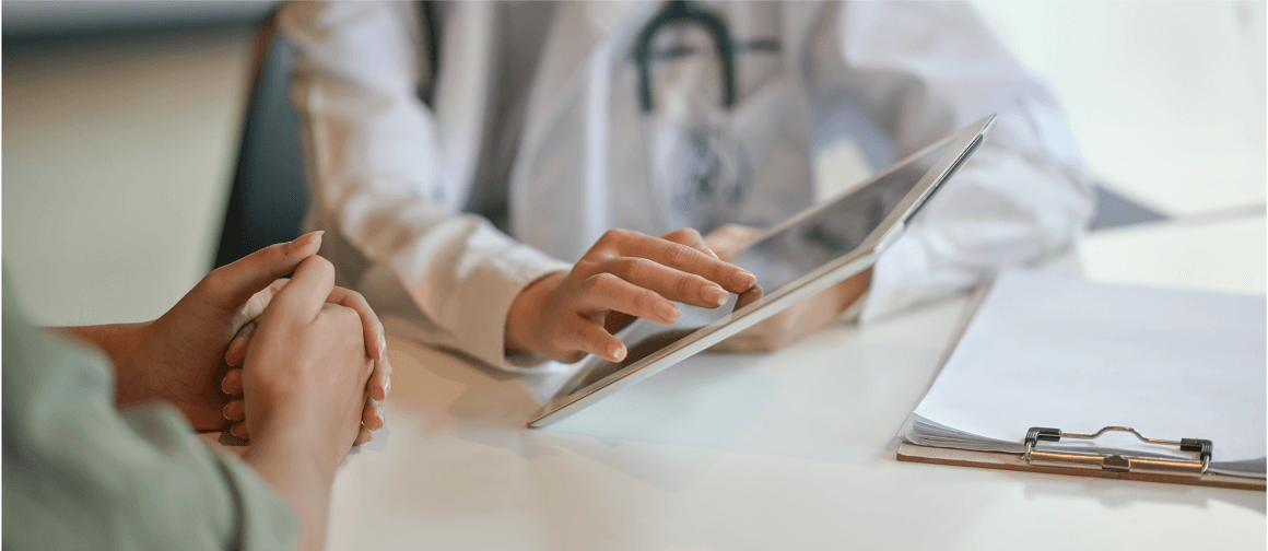 Article 2 AAN21_NPS-TPE-NP-00316_HEADER_1160x500px.png Healthcare professional and individual having a conversation.
